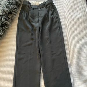 Aritzia Wilfred effortless pants in grey